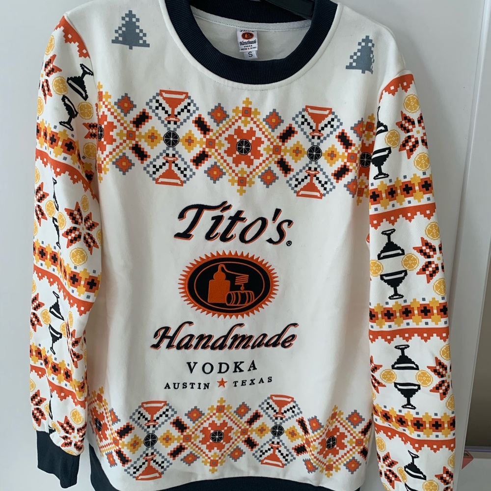 NEW Tito’s vodka holiday pattern sweatshirt size small never worn